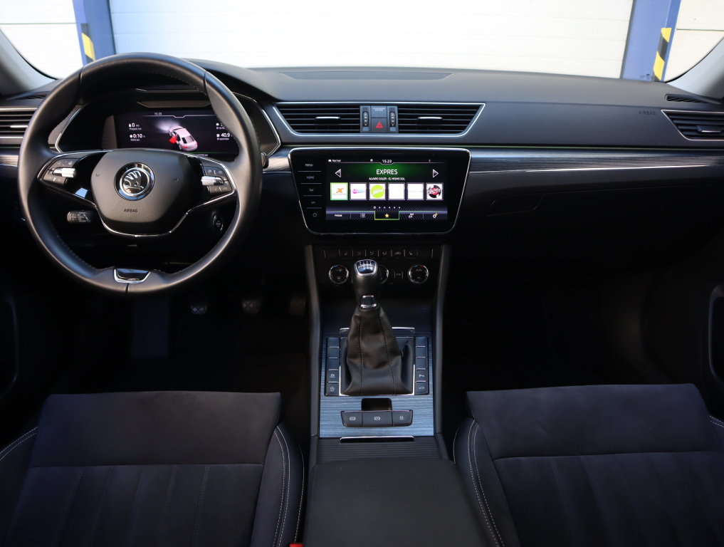 Škoda Superb