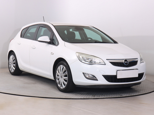 Opel Astra 2010