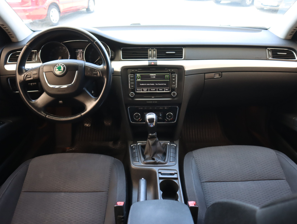 Škoda Superb