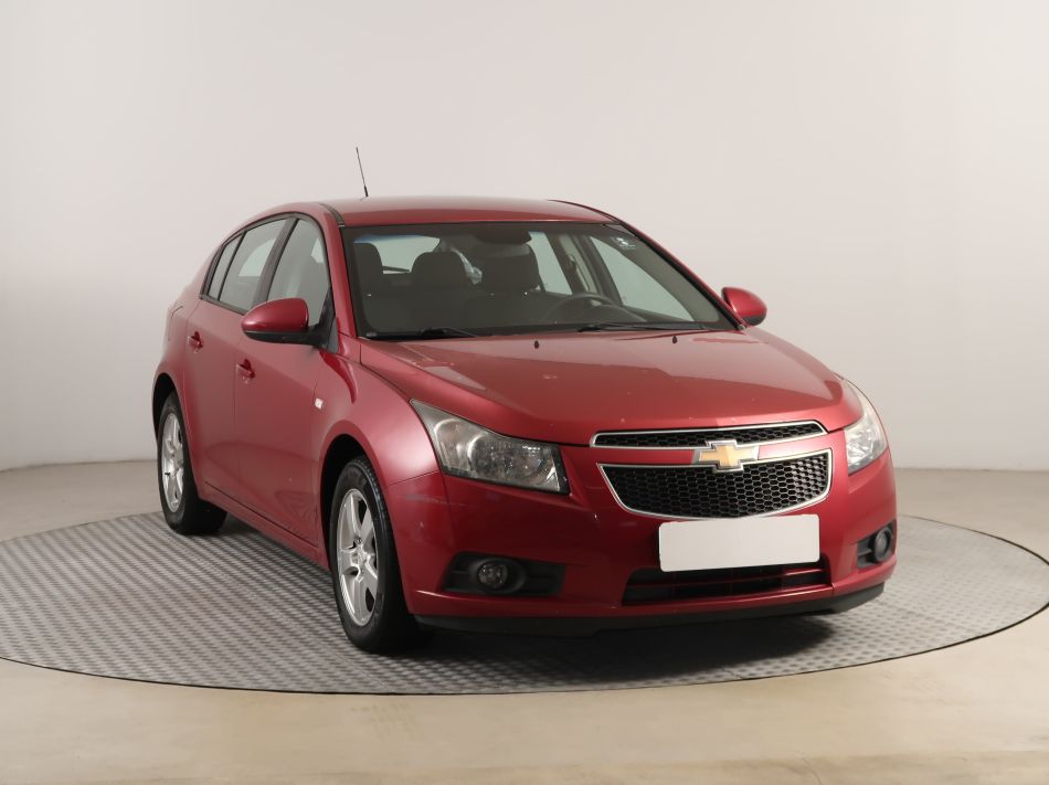 Chevrolet Cruze - 2012