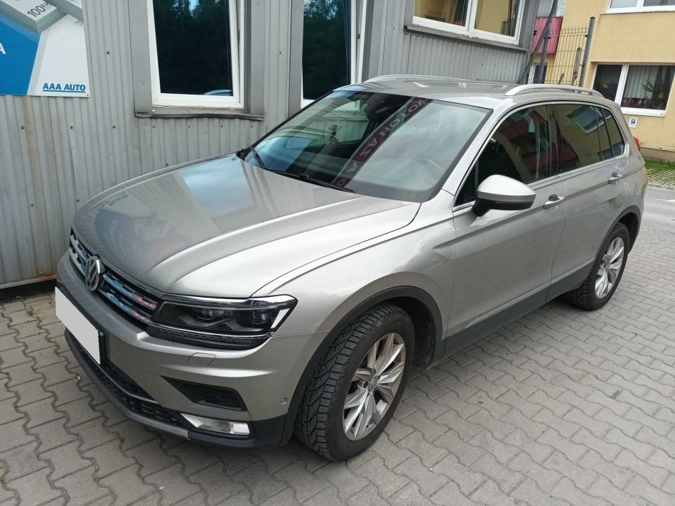Volkswagen Tiguan - 2017