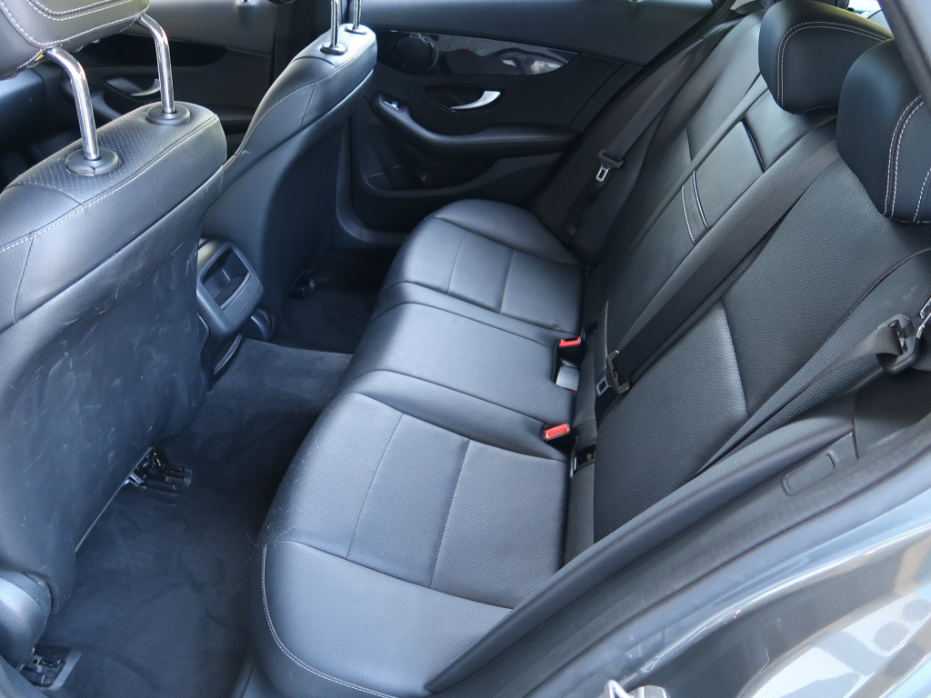 Mercedes-Benz C
