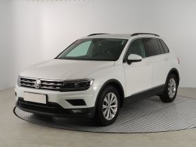 Volkswagen Tiguan - 2020
