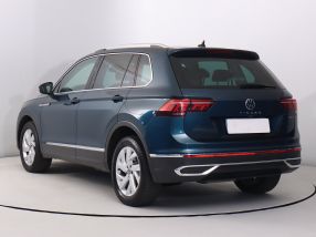 Volkswagen Tiguan - 2021