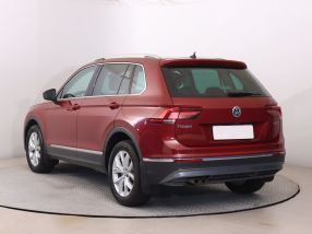 Volkswagen Tiguan - 2019