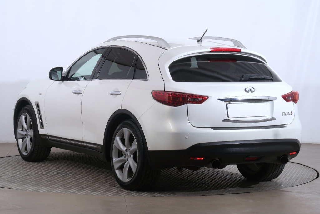 Infiniti FX