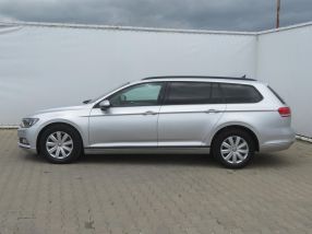 Volkswagen Passat - 2015