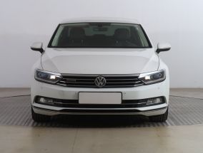 Volkswagen Passat - 2018