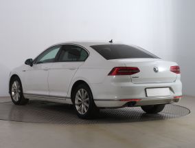 Volkswagen Passat - 2018