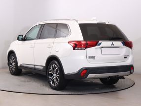 Mitsubishi Outlander - 2018