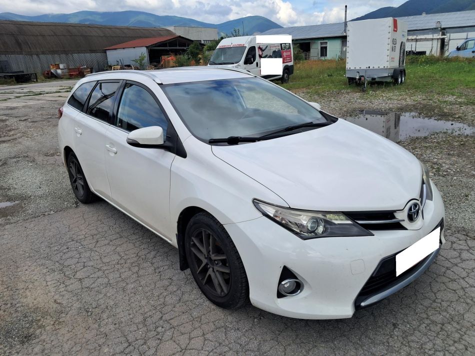 Toyota Auris - 2014