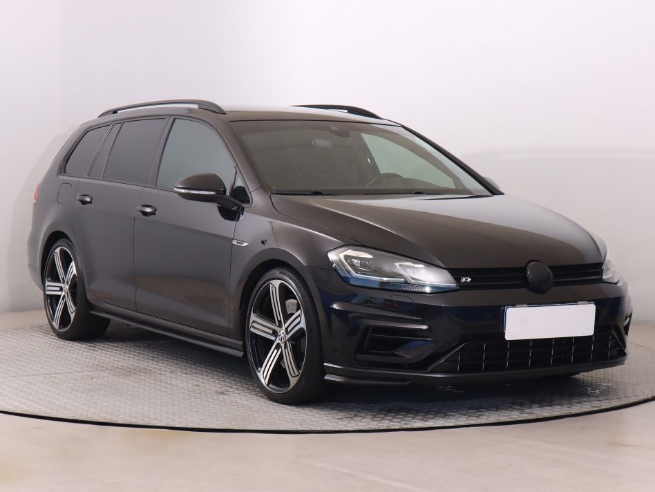 Volkswagen Golf - 2017