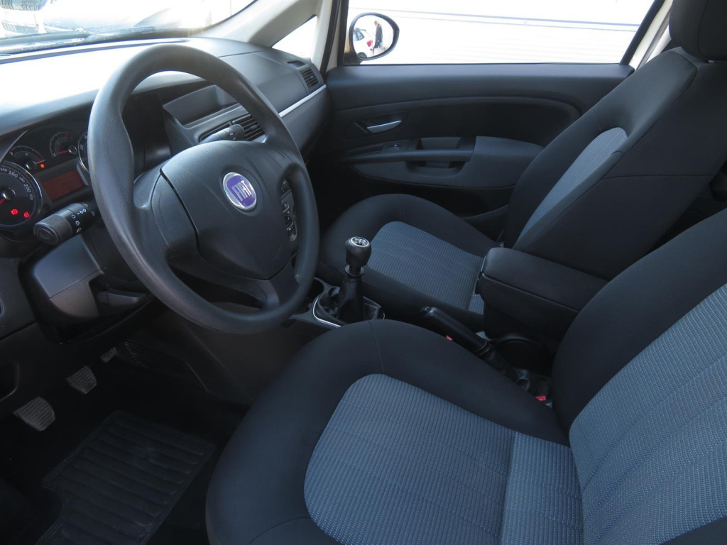 Fiat Linea