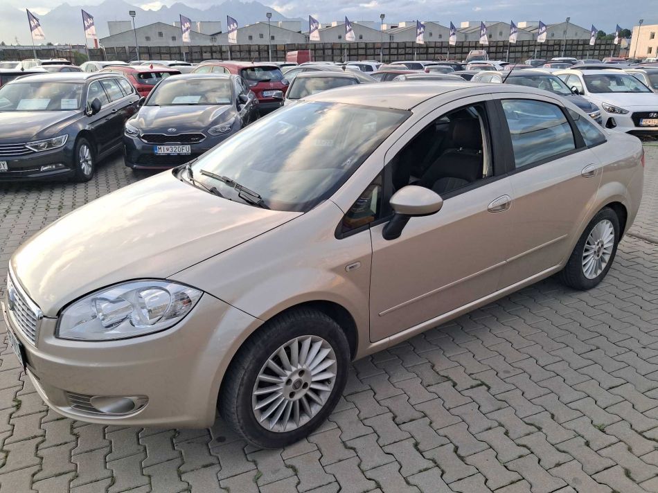Fiat Linea - 2010
