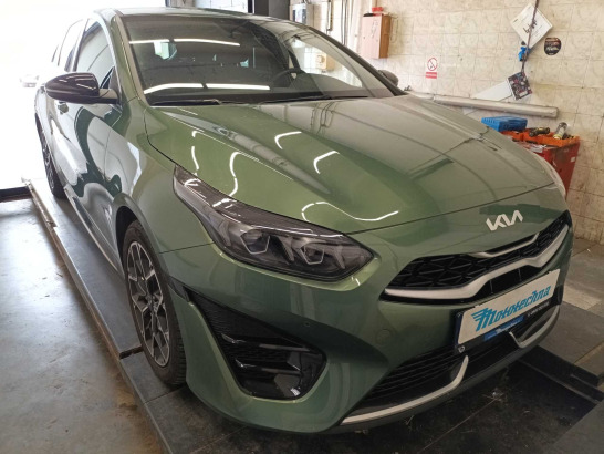 Kia ProCeed