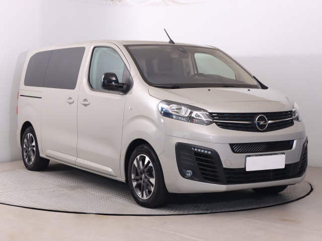 Opel Zafira Life 2022