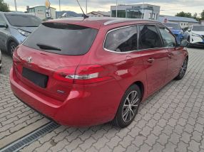 Peugeot 308 - 2016