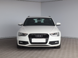 Audi A4 2014