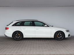 Audi A4 2014
