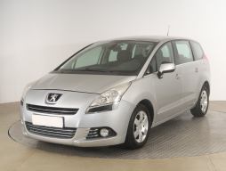 Peugeot 5008 2011