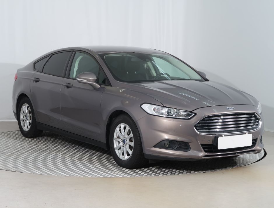 Ford Mondeo - 2015