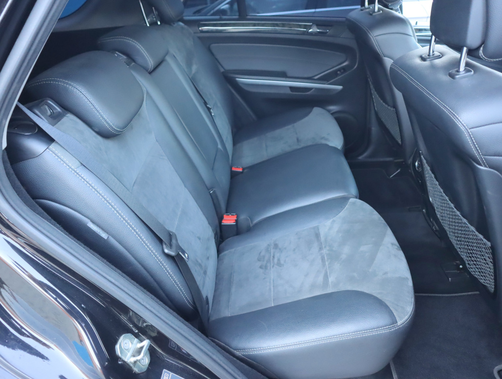 Mercedes-Benz ML