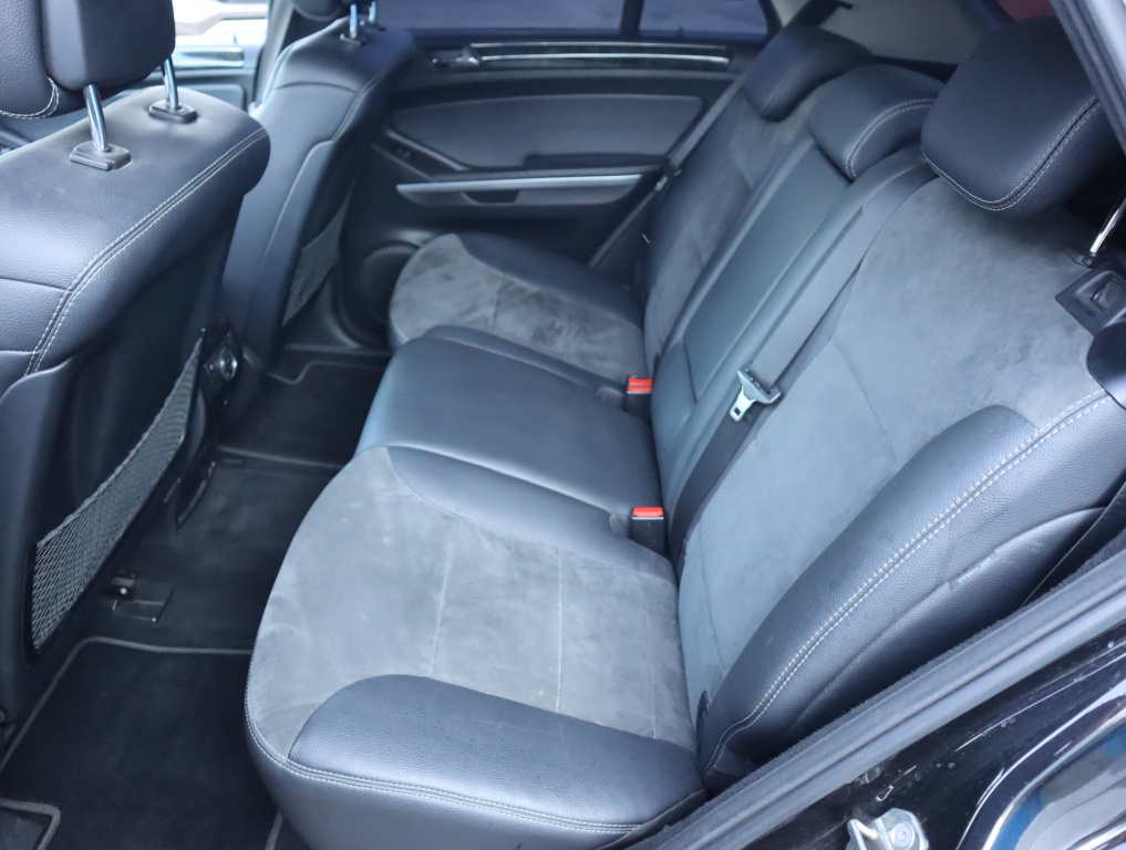 Mercedes-Benz ML
