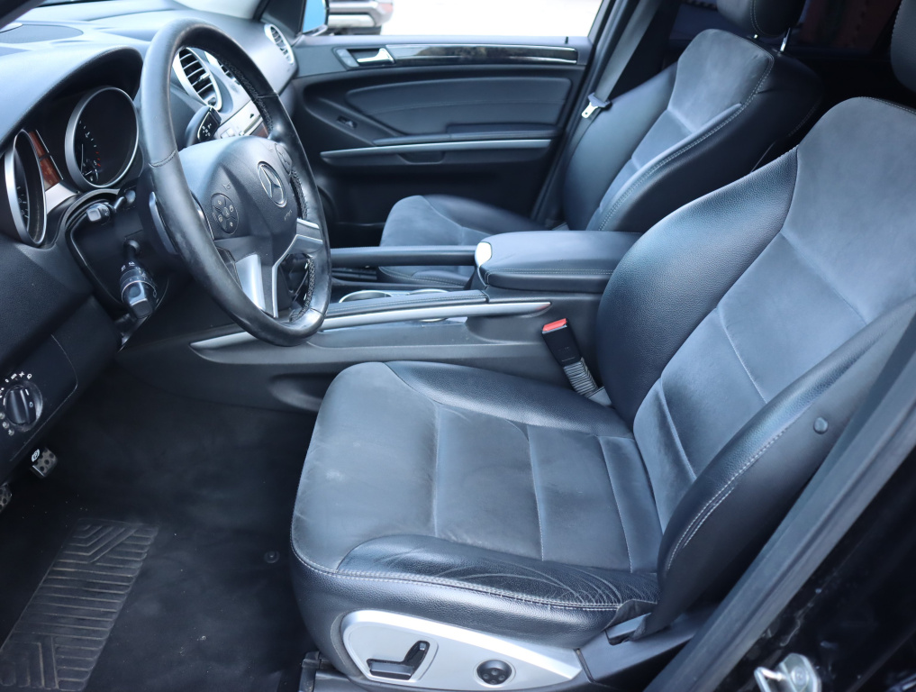 Mercedes-Benz ML