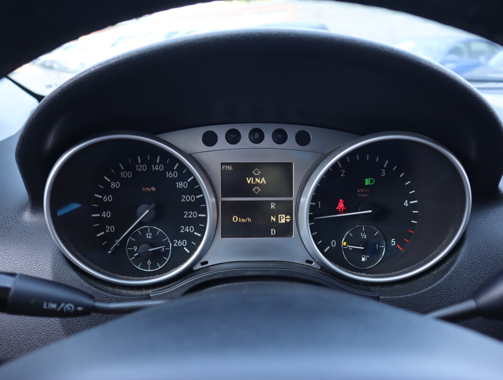 Mercedes-Benz ML