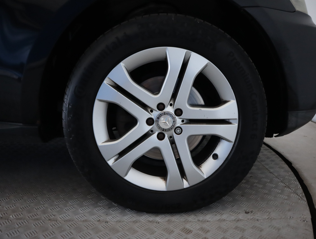 Mercedes-Benz ML