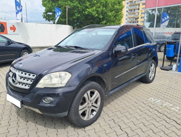 Mercedes-Benz ML 2010