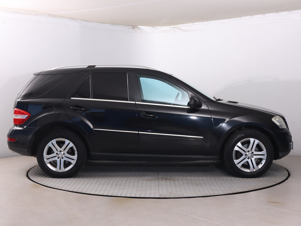 Mercedes-Benz ML