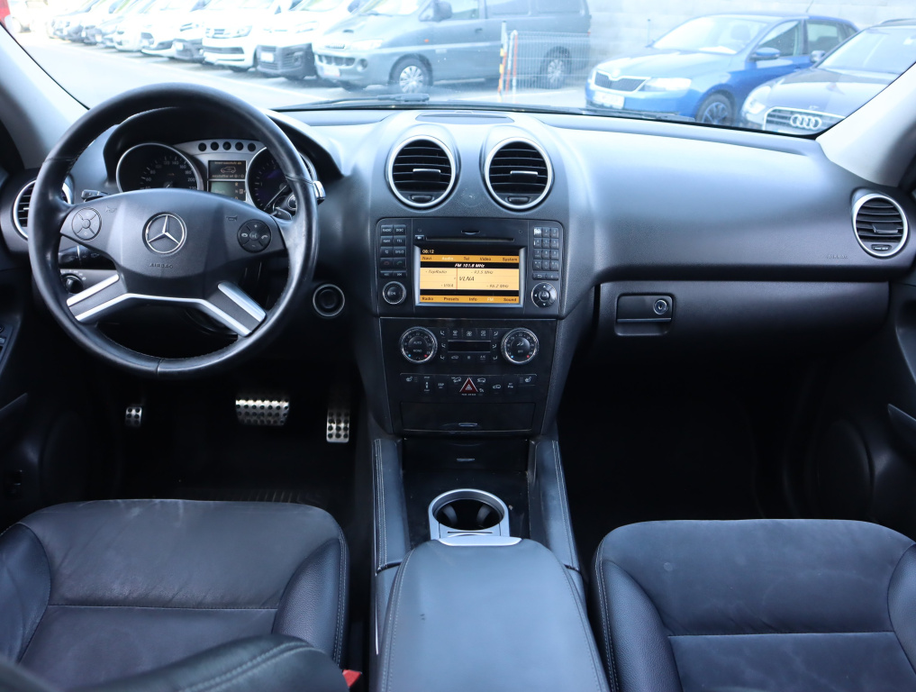 Mercedes-Benz ML