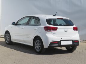Kia Rio - 2021