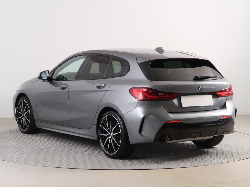 BMW 1