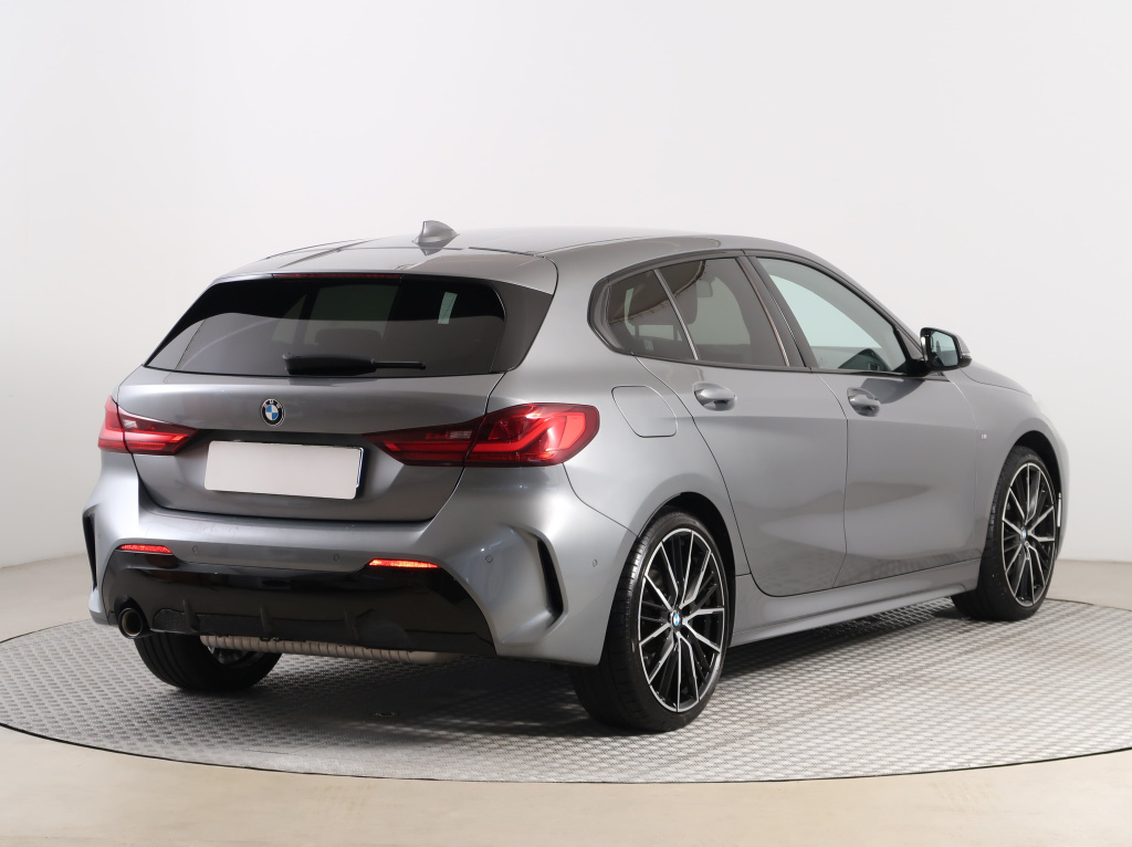 BMW 1