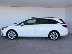 Opel Astra - 2018