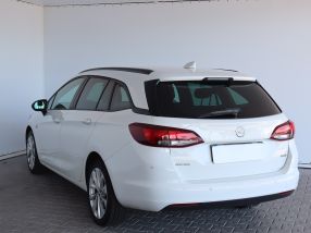 Opel Astra - 2018