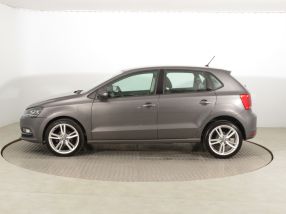Volkswagen Polo - 2016