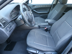 BMW 3 2004