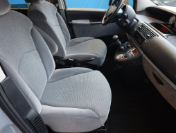 Peugeot 807 2008