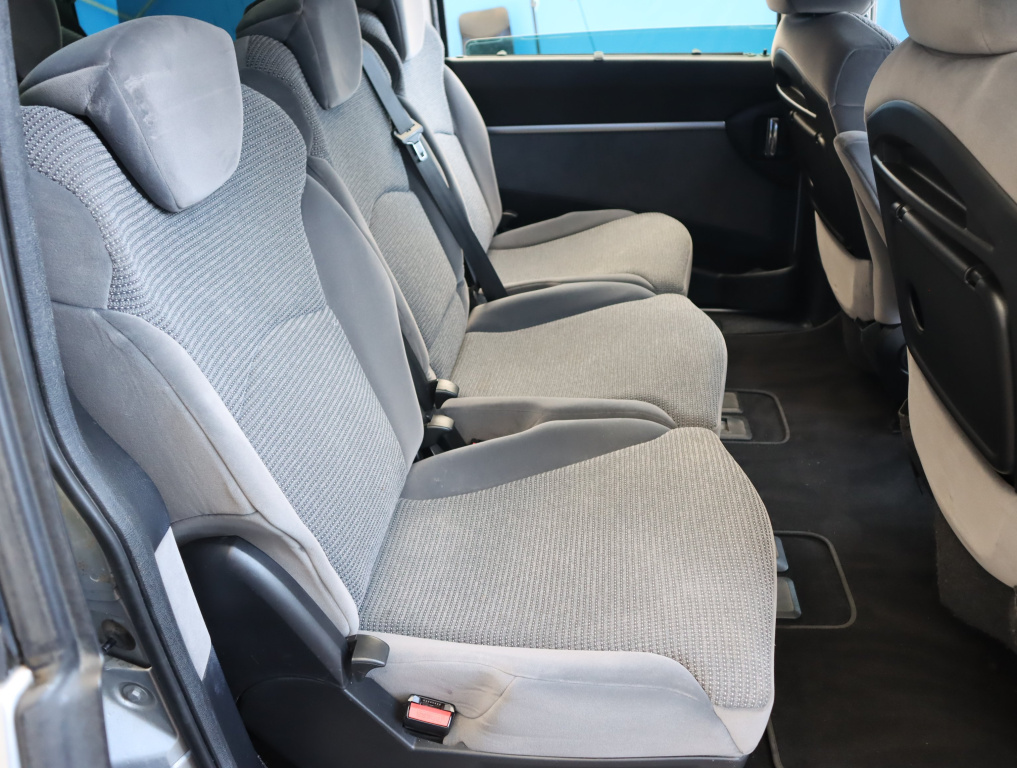 Peugeot 807