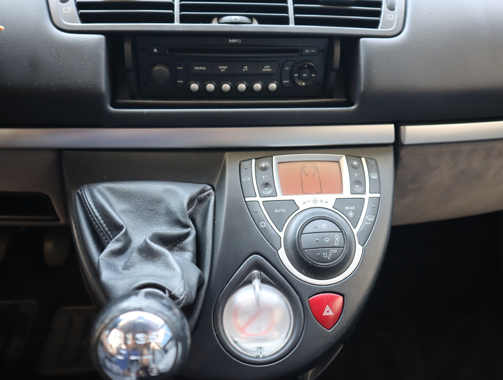 Peugeot 807