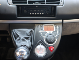 Peugeot 807 2008