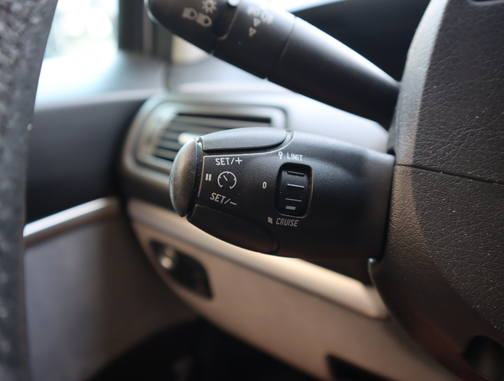 Peugeot 807