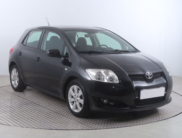 Toyota Auris, 2007