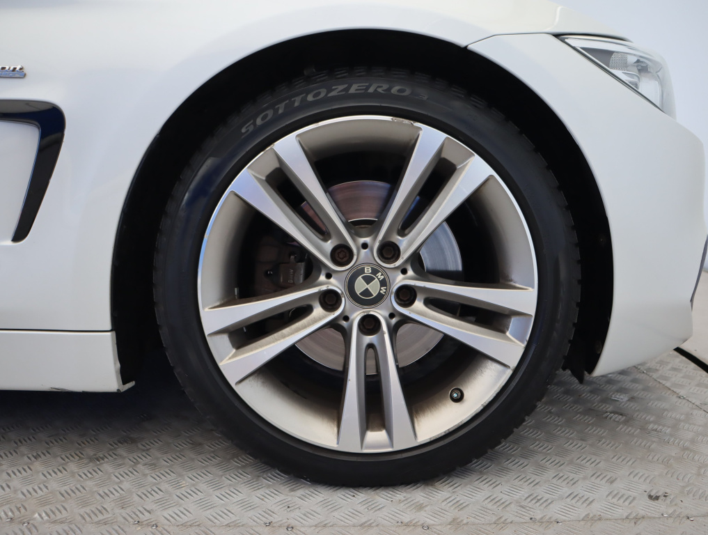 BMW 4