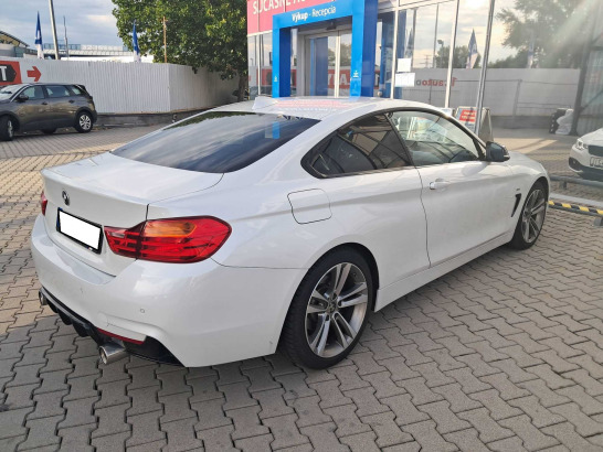 BMW 4
