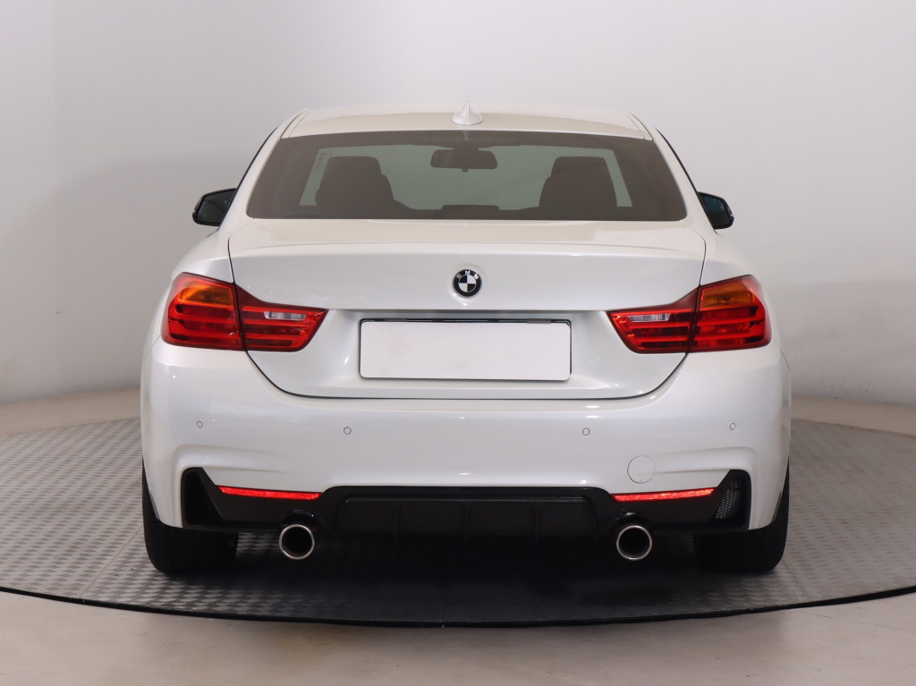 BMW 4