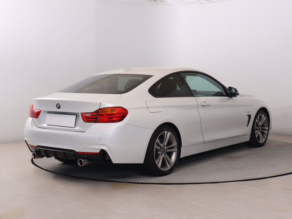 BMW 4